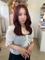 ヴィンスジオ 岐阜駅南(vince gio)&nbsp;ボルドーカラー/くびれ巻き/レイヤー