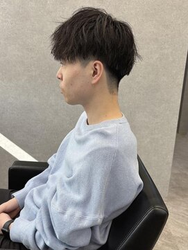 リオールバイニアウ(RE:ALL by Niau) MEN’S HAIR/サーフカール/刈り上げセンターパート/群馬/太田