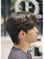 サヴォア オム(Savoir homme)&nbsp;狭め毛流れセンターパート