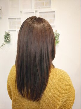 ヘアーアンドネイルフォレスト(Hair&Nail FOREST.) カーキグレイ