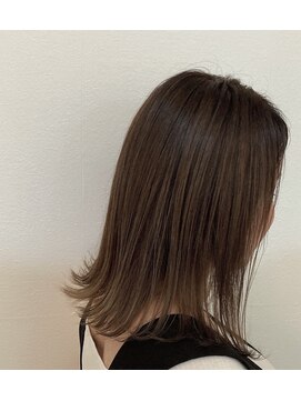 イースタイル 元町店(e-style) 外ハネ＋グラデーションカラー＋ハイライト