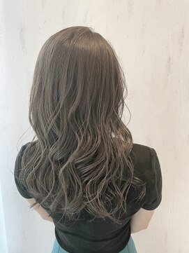 ルヴェルヘアー(Revel hair) シフォンベージュでつくる柔らかセミディ☆
