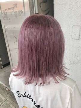 ライブトレア(LIVE TOREA) 透明感ピンク