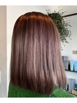 ヘアーサロン プアメリア(Puamelia) 20代30代ミディアム×ピンクベージュ艶カラーぷつっとカット