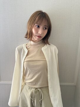 アム(amu) ミニボブ/切りっぱなしボブ/外ハネボブ/シースルーバング