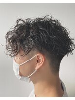 ヨルプラスディ(yoru+D)&nbsp;前下がりツーブロック×ラフスパイラル