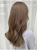 イメチェンヘアスタイルホワイトブロンド外ハネボブ美髪のススメ