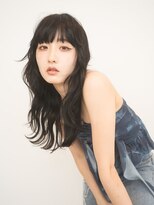 アルティファータ(artifata)&nbsp;ロング 黒髪 パーマ ウェーブ レイヤー ワイドバング 前髪