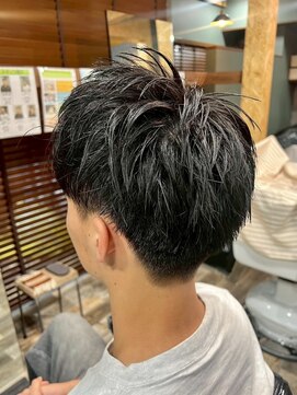 スタンドバーバー 柏(STAND BARBER) サーフカール/スパイキーショート/ブルーブラック