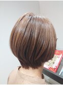 ショートボブ