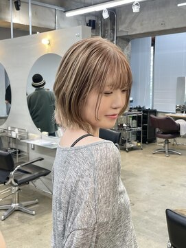 クオーレ(CUORE) ハイトーンベージュ