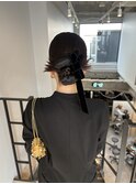 秋冬のお呼ばれヘア◎艶髪シニヨン×カチモリ×リボンアレンジ