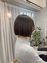 リジー(Litzy) パツっとボブ【三國麗奈】