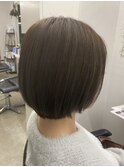 ナチュラルショートボブ/くすみオリーブカラー