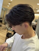 レイズ 名古屋駅(RAYS)&nbsp;毛流れニュアンスフェザーパーマ刈り上げセンターパート h