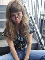 エルデ ナインズ ヘアー スタンド 川口店(elde 9's HAIR STAND)&nbsp;エフォートレスなセンターパート&マーメイドアッシュハニーヘア