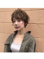 チロ(chillo)&nbsp;【chillo】セミウェットなマッシュショート