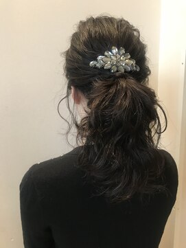 モードケイズ 尼崎店(MODE K's) ポニーテールアレンジ