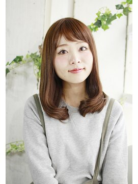 ラクシア(LUXIA) 清楚な内巻きスタイル