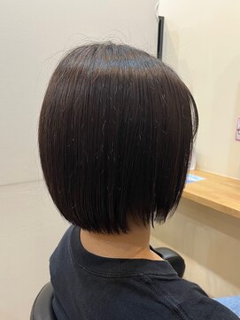 アルター(aL ter) ぱつっとボブ