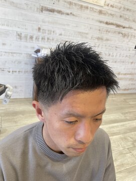 アンソレイユ ヘアー ガーデン(ensoleille hair garden) ジェットショート