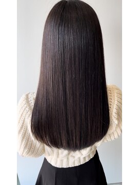 ヨロ(YoLo.) 縮毛矯正 バイカルテ 髪質改善