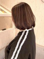 マルキーズ(marquise)&nbsp;筋感たっぷりレイヤーボブスタイル【安佐南区】