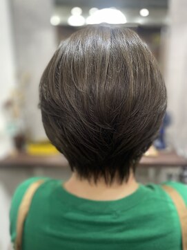 ルアン(Luan) ショートボブ