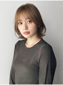 くびれヘア 顔周りカット ベージュ ブリーチ レイヤーカット