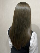驚異的な艶髪へ　メテオカラーハイクオリティーの髪質改善とヘアカラーを同時に行える★