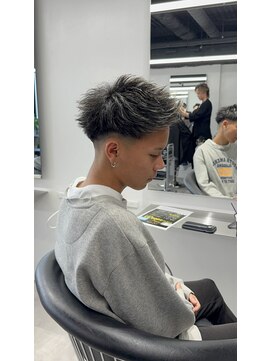 ステラ(STELLA) ツイストスパイラル/メンズサロン/メンズ/眉毛カット/ツイスパ