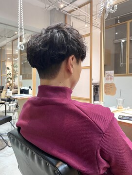 フェリアファム 北千里(FERIA fam) メンズシャドウツイスパ