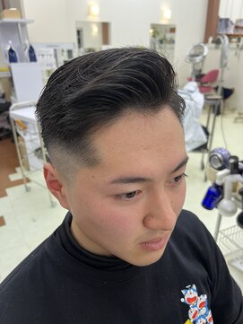 ルッチ(Rucci) フェードカット