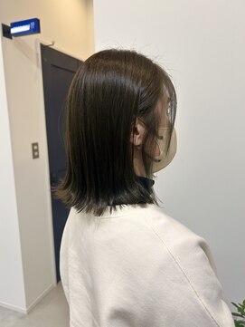 ビオトープアトラ(Bio-Top atora) 外ハネボブ/オリーブカラー/艶髪