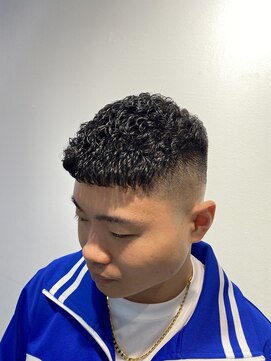 アップセット(UP SET) 濡れパン、アイパー、パンチパーマ、アイロンパーマ、茨木、大阪