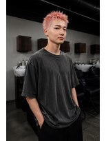 ピア ヤクイン(Pia Yakuin) スパイキーショート ピンク