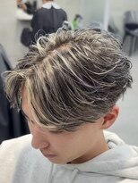アクロ 本店(ACRO)&nbsp;メンズハイライト/ホワイトカラー/毛流れ/ホワイトメッシュ
