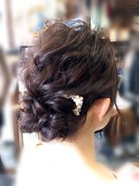 オーバーキャプテンネイキッド(OVER CAPTAIN NAKED)&nbsp;ルーズシニヨン