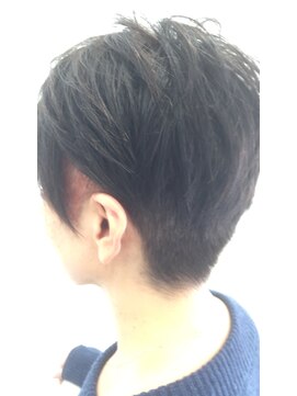 シアン ハンサムショート ツーブロ カッコカワイイ