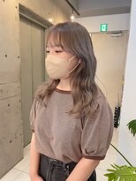 エコモ ヘアー(E Komo hair) silver greige