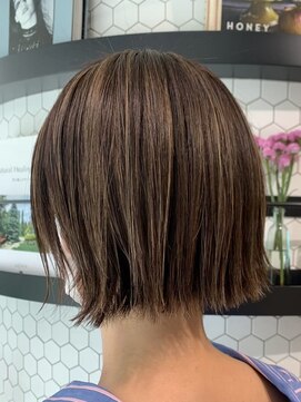 ジュイール(jouir) ダブルカラーショートボブインナーカラーハイライトケアブリーチ