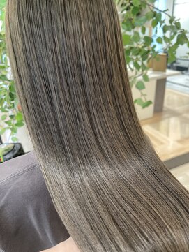 ジ オスカー(THE OSCAR) 絹艶ストレート♪