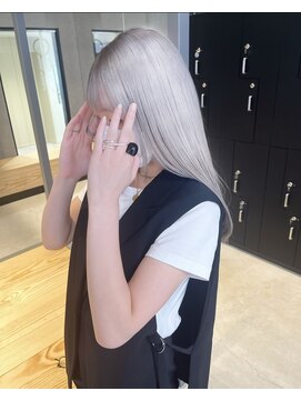 ツールズ 立川(TooLs) ホワイトベージュ