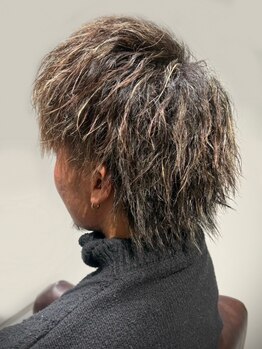 ウィム(whim)の写真/【学生～ビジネスマンまで】好みやライフスタイルにフィットする仕上がりに！こだわり派のメンズにオススメ