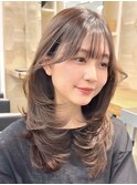 レイヤーカットミディアムレイヤー顔周りレイヤーロングレイヤー