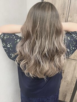 ヴィフ 大船(VIF) バレイヤージュ/ハイライト/ダブルカラー/ケアブリーチ/ボブ