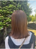 オレンジベージュ
