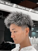 ルーストデラックス 京都河原町三条(ROOST dx)&nbsp;MEN’S HAIR/波巻ツイストスパイラル/フェザーパーマ/京都河原町