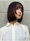 暗髪韓国切りっぱなしボブヘアワンカール小顔顔まわりレイヤー