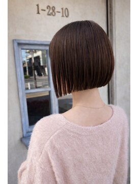 エイミーバイアフロート(amie by afloat) 首元きれいなコンパクトミニボブ